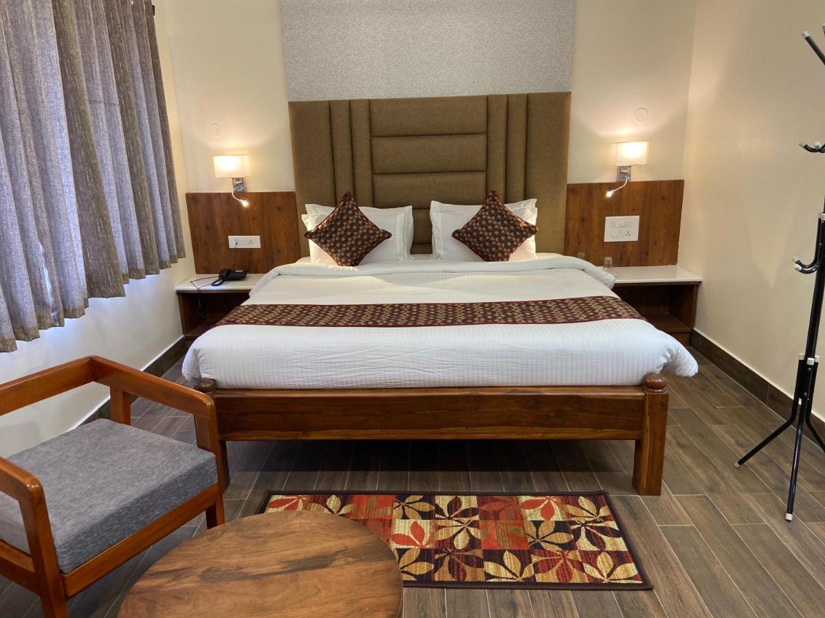 Le Shiv Executive Suite Theni Exterior photo