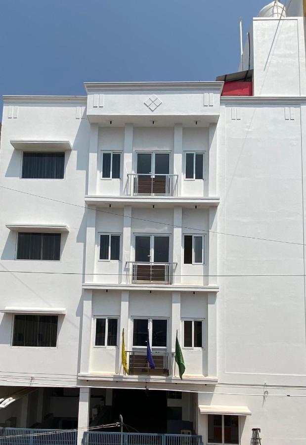 Le Shiv Executive Suite Theni Exterior photo