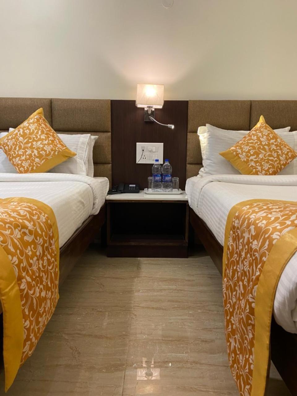 Le Shiv Executive Suite Theni Exterior photo